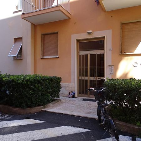 Apartmán Poppy Levanto Exteriér fotografie